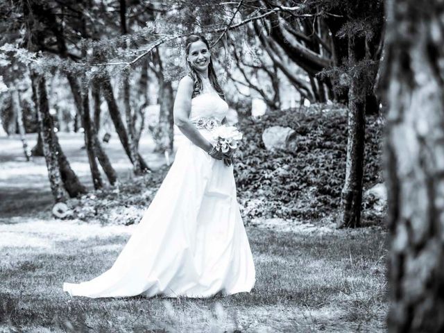 La boda de Roberto y Esther en Valdemorillo, Madrid 380