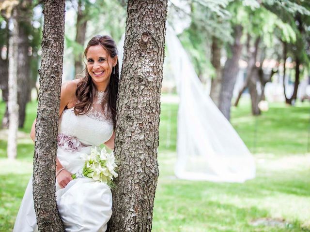 La boda de Roberto y Esther en Valdemorillo, Madrid 383