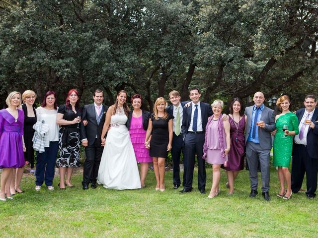 La boda de Roberto y Esther en Valdemorillo, Madrid 448