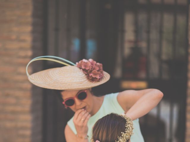 La boda de Alejandro y Ana en Sevilla, Sevilla 14