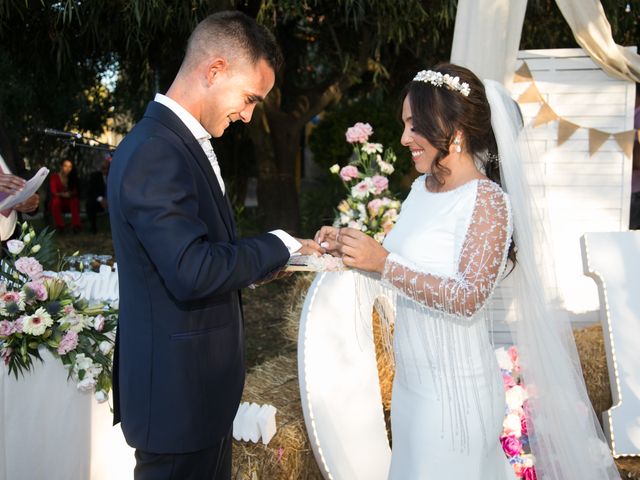 La boda de Rocío y Carlos en Valverde Del Camino, Huelva 15