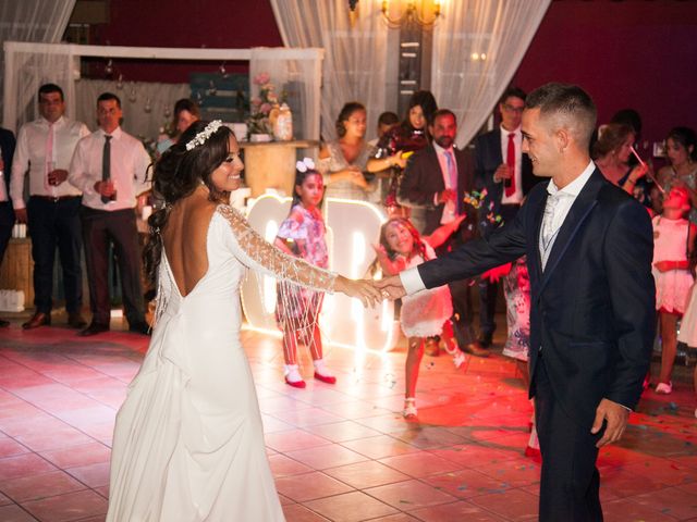 La boda de Rocío y Carlos en Valverde Del Camino, Huelva 29