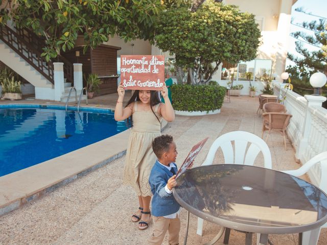 La boda de Orlando y Luisa en Torrevieja, Alicante 26