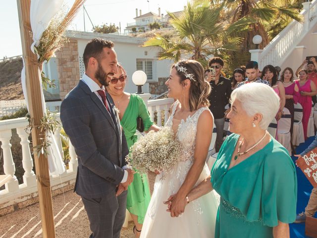La boda de Orlando y Luisa en Torrevieja, Alicante 32