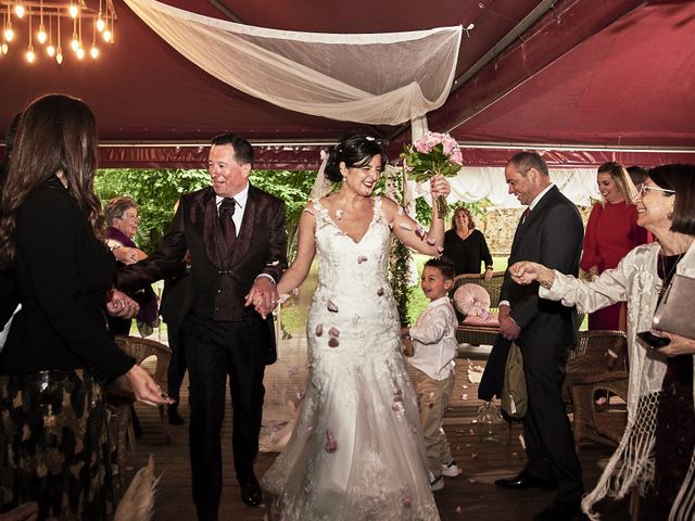 La boda de Antonio y Farida en Alella, Barcelona 38