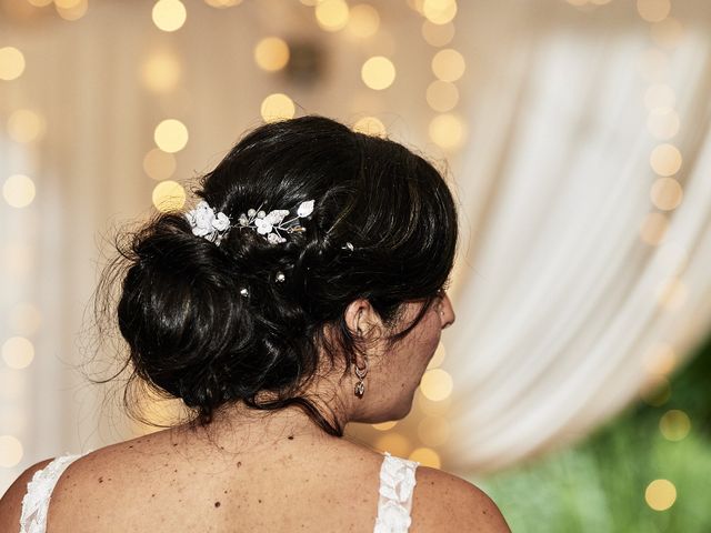 La boda de Antonio y Farida en Alella, Barcelona 53