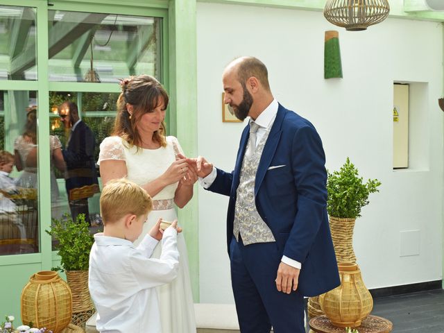 La boda de Esther y Victor en Madrid, Madrid 17
