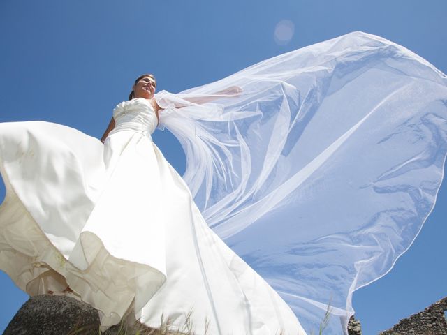 La boda de Juanma y Marta en Torrecaballeros, Segovia 16