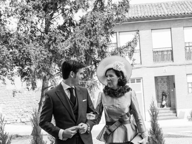 La boda de Pepe y Laura en Valladolid, Valladolid 38