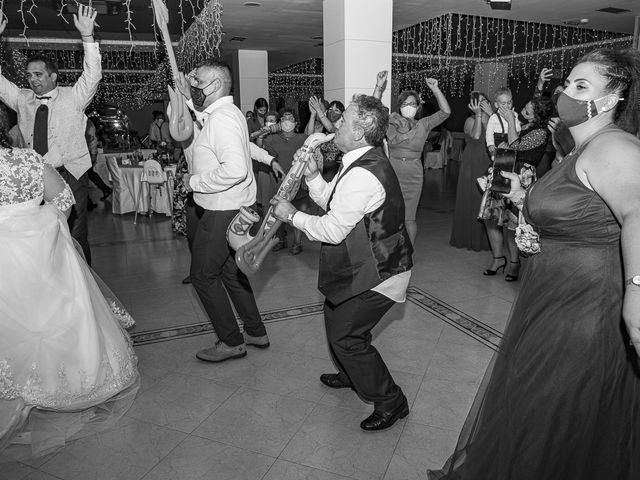 La boda de Alex y Raquel en Baiona, Pontevedra 32