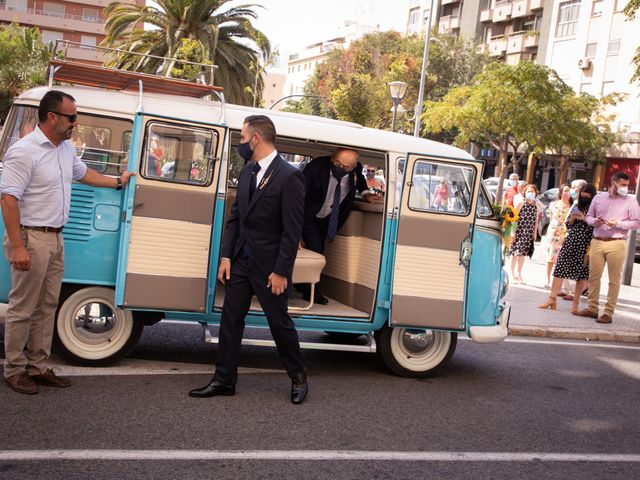 La boda de Manu y Anabel en Chiclana De La Frontera, Cádiz 13