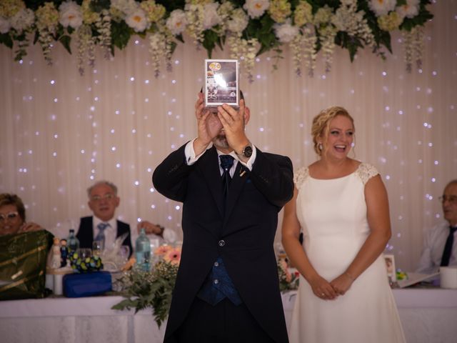 La boda de Manu y Anabel en Chiclana De La Frontera, Cádiz 44