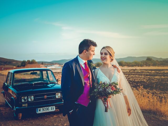 La boda de Jonatan y Esther en Piedrabuena, Ciudad Real 1