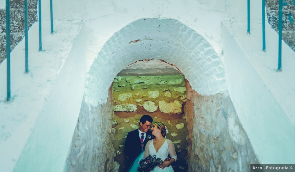 La boda de Jonatan y Esther en Piedrabuena, Ciudad Real