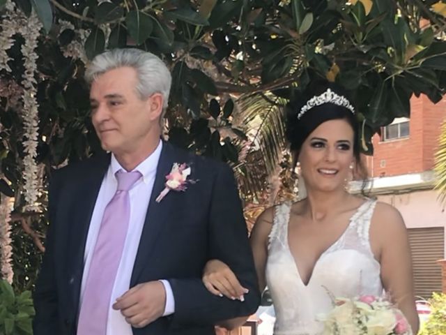 La boda de Isidro y Evelyn  en Valencia, Valencia 6