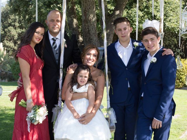 La boda de Sergi y Marta  en Sant Vicenç De Montalt, Barcelona 25