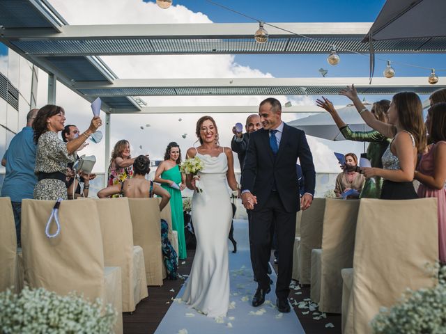 La boda de Dani y Sara en Barcelona, Barcelona 61