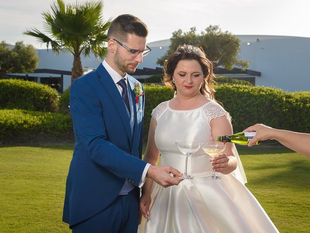 La boda de Zairo y Tania en La Linea De La Concepcion, Cádiz 84