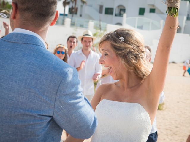 La boda de Sergi y Ale en Corralejo, Las Palmas 13