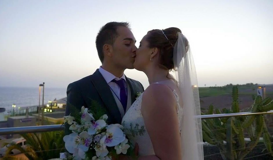 La boda de Daniel y Lianet en Las Palmas De Gran Canaria, Las Palmas