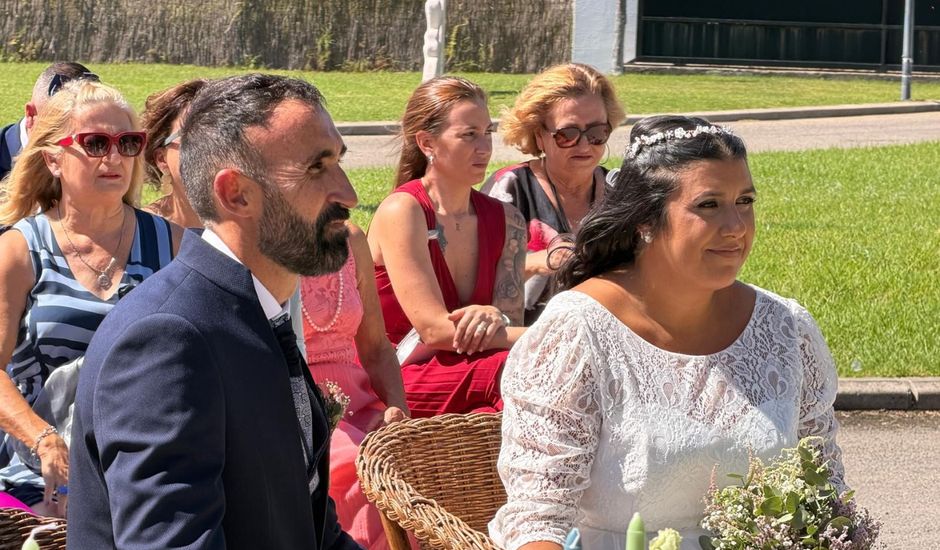 La boda de Javier y Ana Esther  en Chiclana De La Frontera, Cádiz