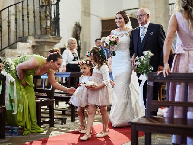 La boda de Alejandro y Carmen en Solares, Cantabria 10