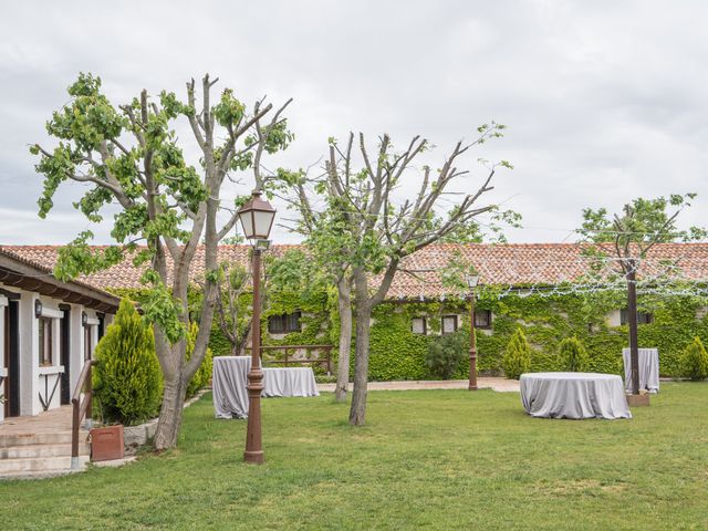 La boda de Jaime y Débora en Valdemorillo, Madrid 14