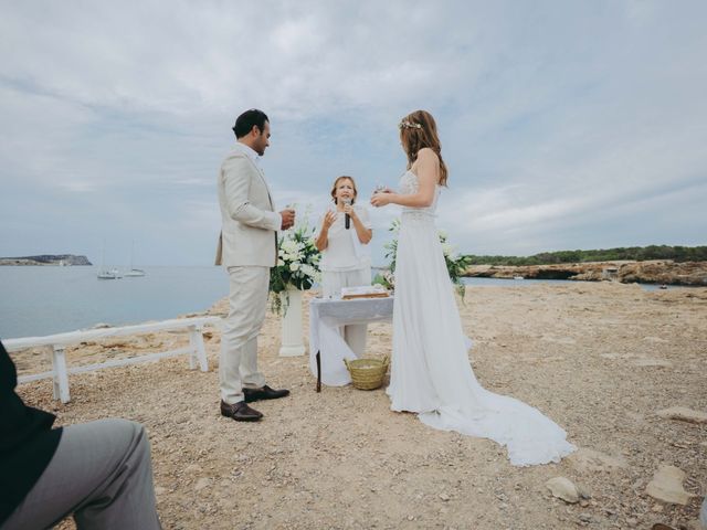 La boda de Francisco y Katrin en Cala Conta, Islas Baleares 2