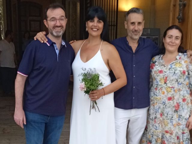 La boda de Carlos y Verónica  en Barcelona, Barcelona 12