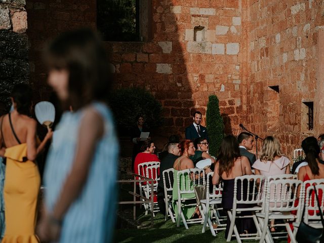 La boda de Adriano y Andrea en Ayllon, Segovia 19
