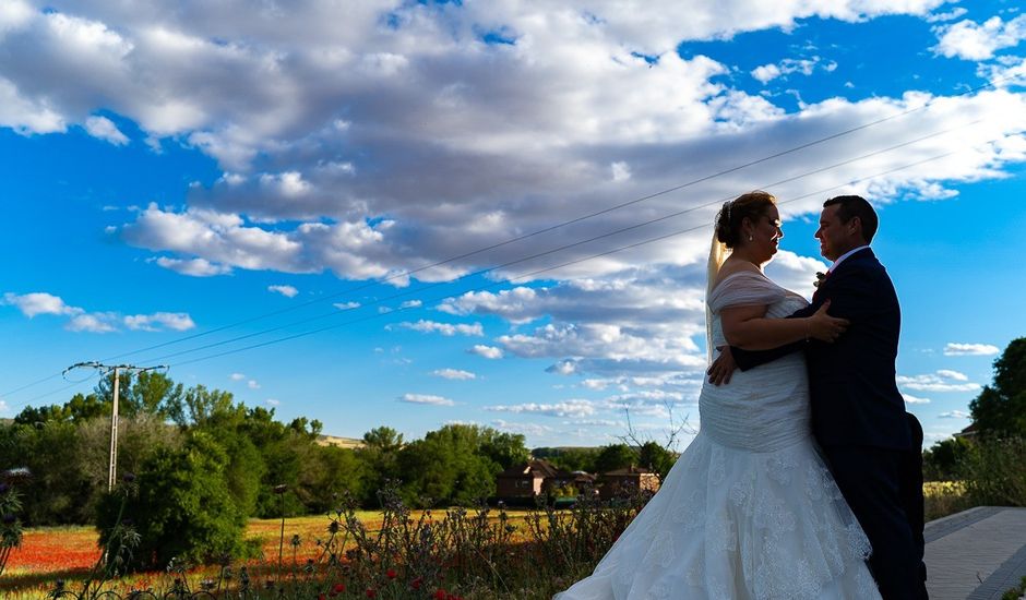 La boda de Antonio y Almudena  en Fuente El Saz De Jarama, Madrid