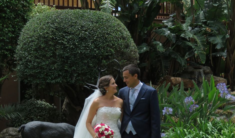 La boda de Myriam y Álvaro en Estepona, Málaga