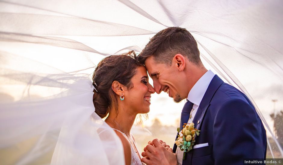 La boda de Álvaro y Cristina en Rota, Cádiz