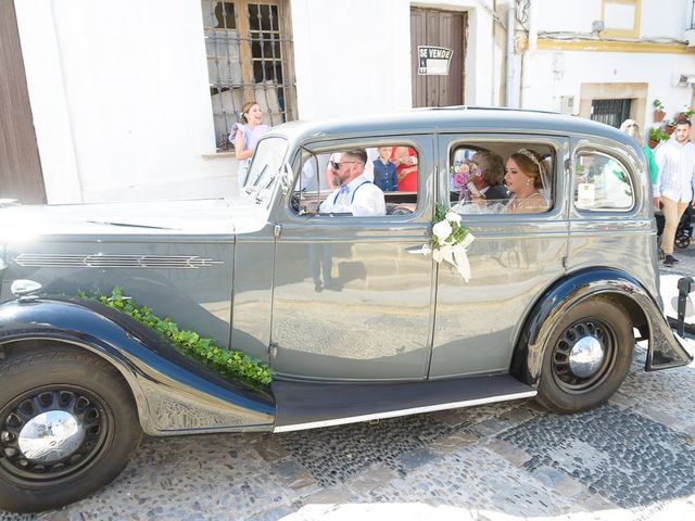 La boda de Carlos y Jennifer en San Roque, Cádiz 37