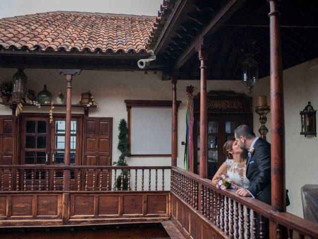 La boda de Ricardo y Yuerna en Santa Cruz De Tenerife, Santa Cruz de Tenerife 20