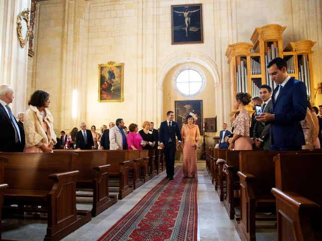 La boda de Sergio y Cristina en Burgos, Burgos 23