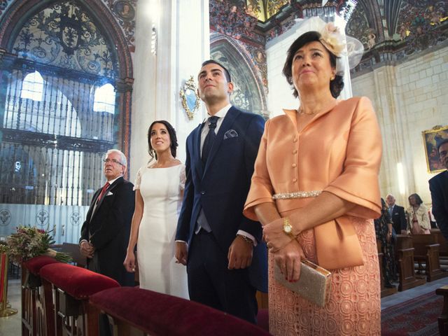 La boda de Sergio y Cristina en Burgos, Burgos 33