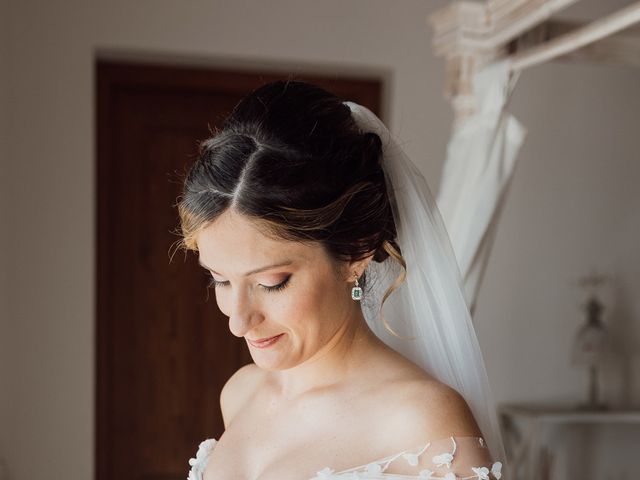 La boda de Jose Carlos y Laura en San Juan De Alicante, Alicante 33