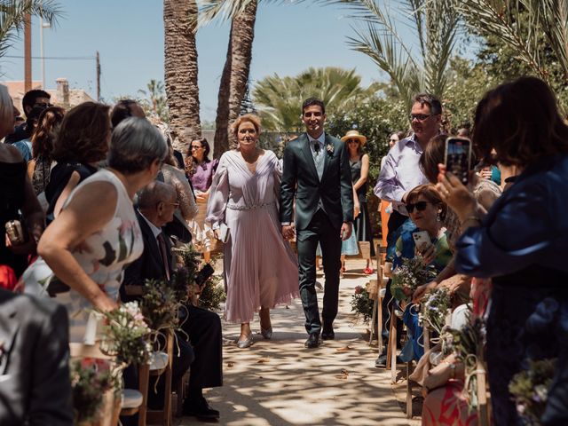 La boda de Jose Carlos y Laura en San Juan De Alicante, Alicante 37