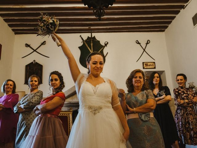 La boda de Luis y Beatriz en Torrejón De Ardoz, Madrid 61