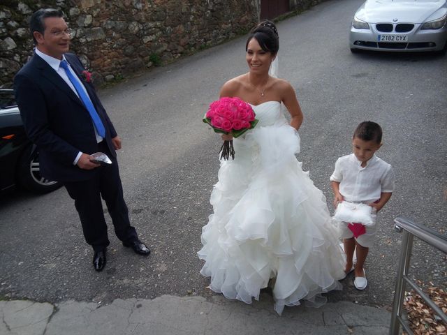 La boda de Javi y Sara en A Pobra Do Caramiñal, A Coruña 3