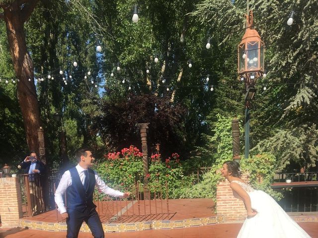 La boda de Mario  y Belinda  en Alcalá De Henares, Madrid 22