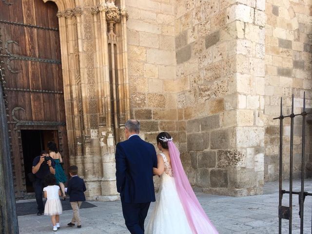 La boda de Mario  y Belinda  en Alcalá De Henares, Madrid 38
