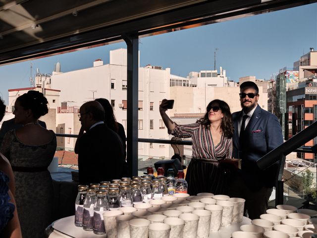 La boda de Miguel y María en Madrid, Madrid 25