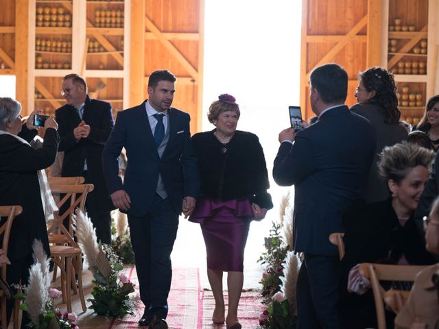 La boda de Jorge y Oiane en Santa Gadea Del Cid, Burgos 26