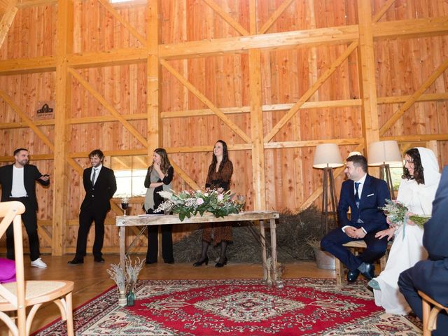 La boda de Jorge y Oiane en Santa Gadea Del Cid, Burgos 32