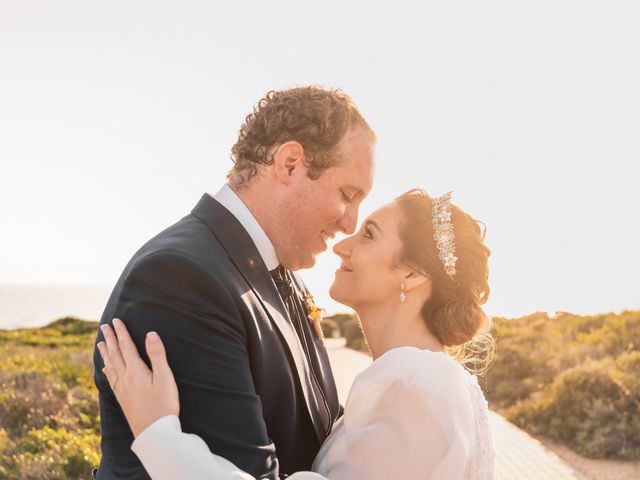 La boda de Marce y Esther en Santi Petri, Cádiz 49