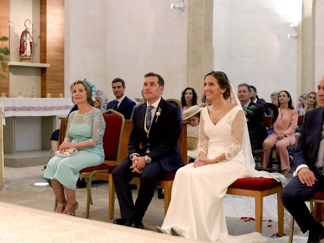La boda de Salva y Teresa en Picanya, Valencia 23