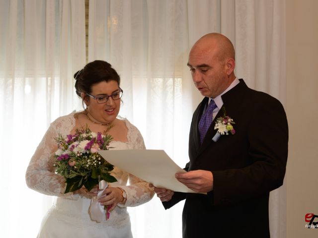 La boda de Daniel y Blanca en Lleida, Lleida 13