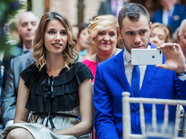 La boda de Roberto y Gema en Boadilla Del Monte, Madrid 39